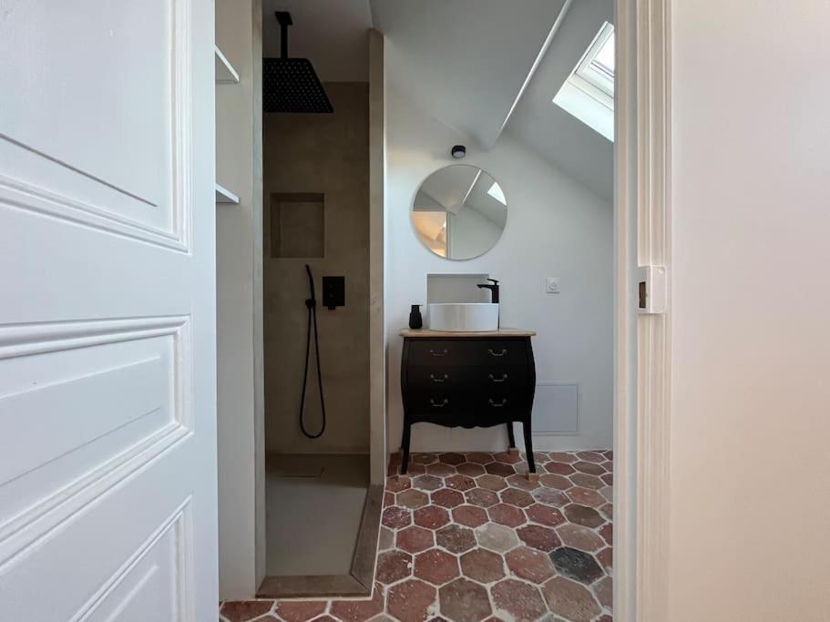 Sur Les Toits De Fontainebleau - Hypercentre Apartman Kültér fotó