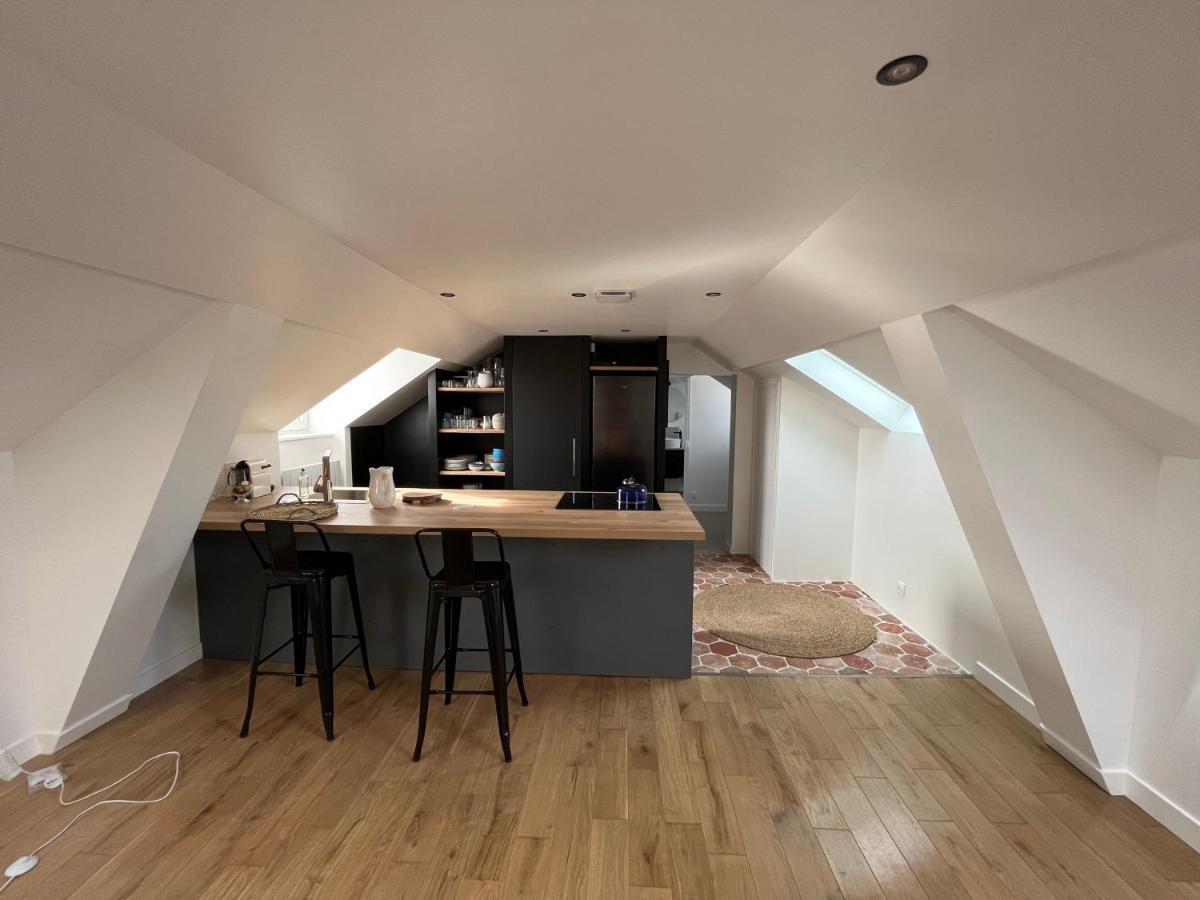 Sur Les Toits De Fontainebleau - Hypercentre Apartman Kültér fotó